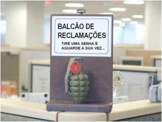 Alguem-tem-ou-continua-tendo-saco-para-os-sacs-televendas-cobranca