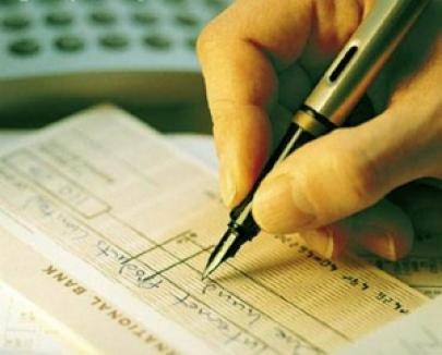 Devolucao-de-cheques-e-a-menor-em-5-meses-diz-serasa-televendas-cobranca