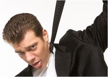 Trabalhar-mais-de-oito-horas-por-dia-aumenta-risco-de-morte-televendas-cobranca