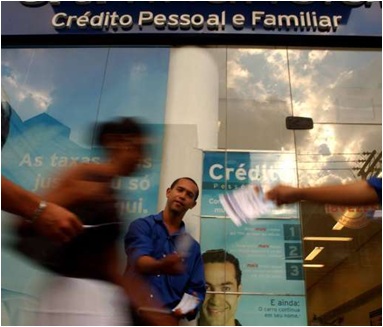 Apos-9-meses-credito-ao-consumidor-volta-a-acelerar-televendas-cobranca