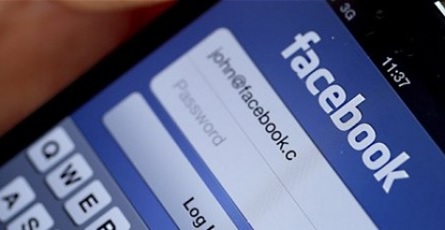 Facebook-e-mais-usado-pelo-celular-que-pelo-desktop-televendas-cobranca
