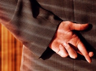 Entenda-por-que-mentir-na-entrevista-e-dar-um-tiro-no-pe-televendas-cobranca