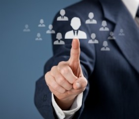 Como-recrutar-pessoas-nos-concorrentes-e-nas-universidades-televendas-cobranca