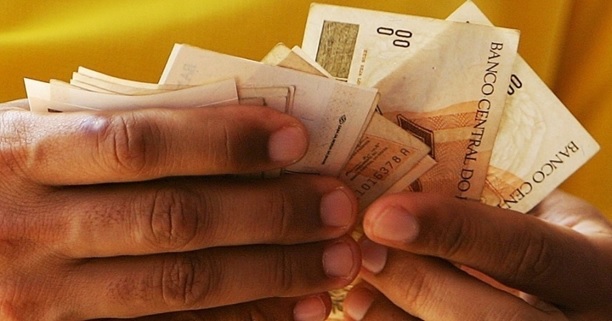O-brasil-que-nao-tem-conta-em-banco-televendas-cobranca O-brasil-que-nao-tem-conta-em-banco-televendas-cobranca