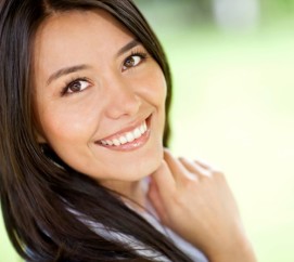 Vendas-olhar-nos-olhos-ajuda-a-persuadir-as-pessoas-mito-ou-realidade-televendas-cobranca