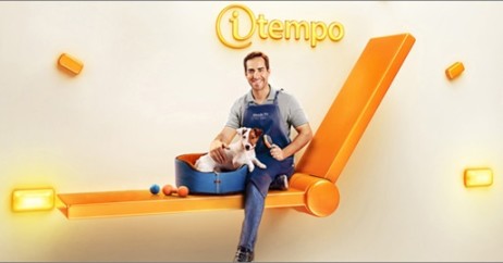 Novo-servico-do-itau-permite-recarregar-creditos-de-celular-por-sms-televendas-cobranca