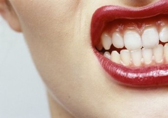 Respondendo-a-reclamacao-do-cliente-por-mercedes-moraes-televendas-cobranca