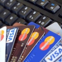 Cartoes-impulsionam-nivel-de-inadimplencia-de-consumidor-televendas-cobranca