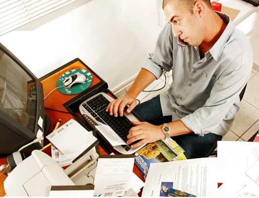 No-escritorio-voce-e-o-lugar-onde-voce-senta-televendas-cobranca