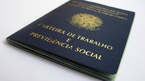 Com-o-mercado-retraido-a-moda-no-varejo-e-cortar-televendas-cobranca