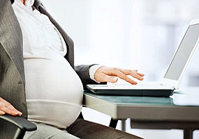 Judiciario-mantem-demissao-de-gestantes-televendas-cobranca