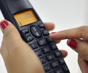 Telefonia-fixa-continua-a-crescer-televendas-cobranca