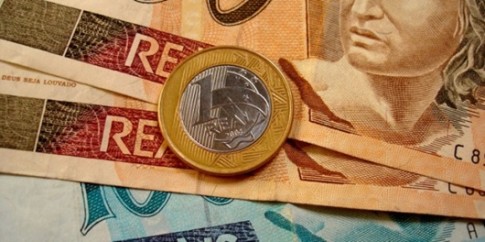 Cresce-inadimplencia-nos-financiamentos-aos-idosos-televendas-cobranca