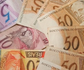 Bancos-devem-extinguir-doc-ate-o-final-de-2015-diz-jornal-televendas-cobranca