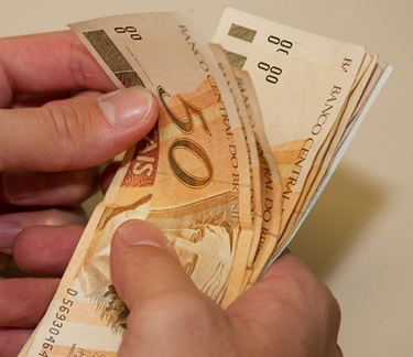 E-justo-cobrar-um-preco-diferente-de-cada-cliente-televendas-cobranca E-justo-cobrar-um-preco-diferente-de-cada-cliente-televendas-cobranca