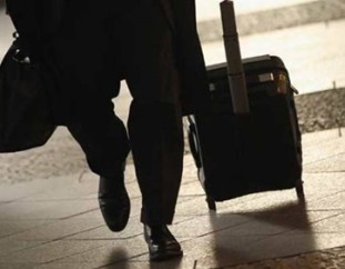 Serei-repatriado-e-demitido-a-empresa-pode-fazer-isso-televendas-cobranca
