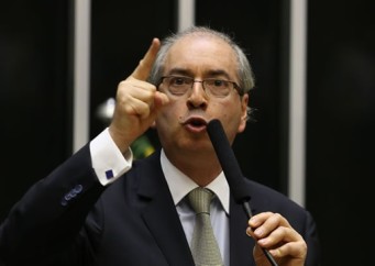 Terceirizacao-entra-na-pauta-da-camara-no-dia-07-de-abril-televendas-cobranca