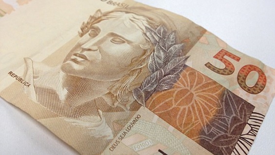 Banco-se-antecipa-a-inadimplencia-e-renegocia-dividas-televendas-cobranca