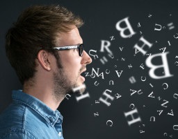 Entenda-porque-usar-o-speech-analytics-afeta-o-contact-center-televendas-cobranca