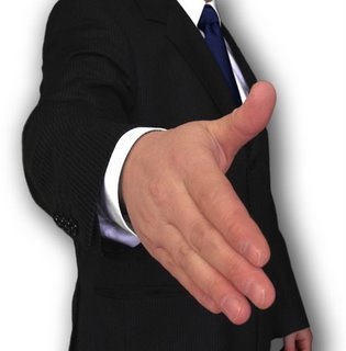 O-que-seu-aperto-de-mao-diz-sobre-voce-televendas-cobranca O-que-seu-aperto-de-mao-diz-sobre-voce-televendas-cobranca