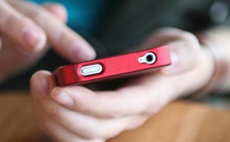 Apple-usa-sms-para-melhorar-atendimento-de-especialistas-televendas-cobranca