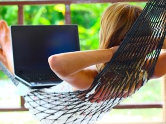 Ferias-flexiveis-para-empregados-sao-boas-so-na-teoria-televendas-cobranca