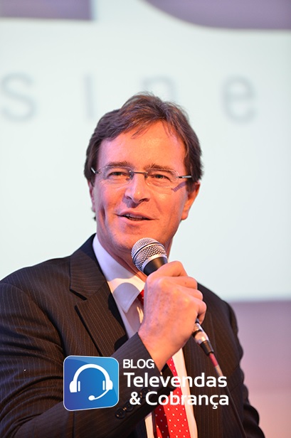 Congresso-c4-impeachment-economia-e-relacionamento-pautam-evento-veja-cobertura-e-fotos-exclusivas-televendas-cobranca-180