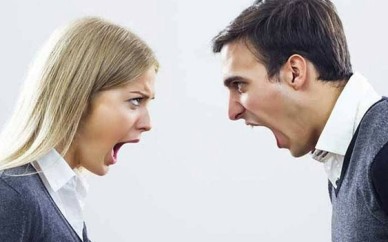 Quando-a-empresa-atrapalha-o-funcionario-no-relacionamento-com-o-cliente-televendas-cobranca