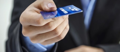 Venda-casada-de-credito-e-seguro-tende-a-ser-vetada-televendas-cobranca