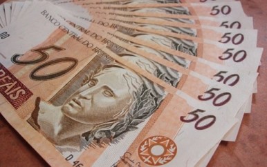 Itau-bradesco-e-santander-preveem-mais-calotes-televendas-cobranca
