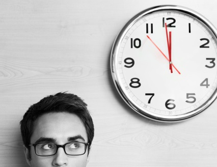 Hora-extra-vale-mais-do-que-hora-normal-de-trabalho-televendas-cobranca