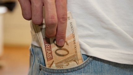 Pagamento-de-dividas-e-a-principal-finalidade-para-quem-faz-emprestimos-televendas-cobranca