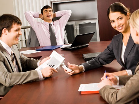 5-grandes-mentiras-sobre-ambientes-de-trabalho-felizes-televendas-cobranca