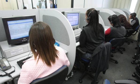 Aneel-retoma-servicos-de-teleatendimento-ao-consumidor-televendas-cobranca