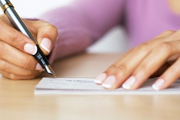 E-possivel-cancelar-cartao-credito-e-cheque-especial-mesmo-dividas-televendas-cobranca