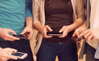 Tres-maneiras-de-se-conectar-com-o-consumidor-mobile-televendas-cobranca