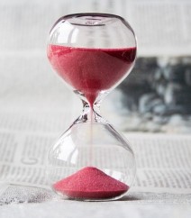 Estagiarios-podem-cumprir-jornada-de-8-horas-diarias-televendas-cobranca