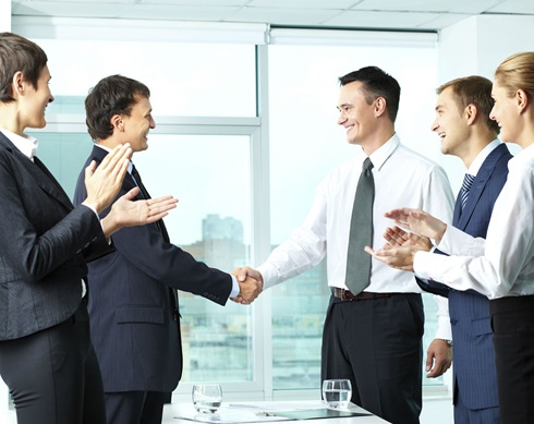 O-perigo-de-banalizar-os-elogios-televendas-cobranca O-perigo-de-banalizar-os-elogios-televendas-cobranca