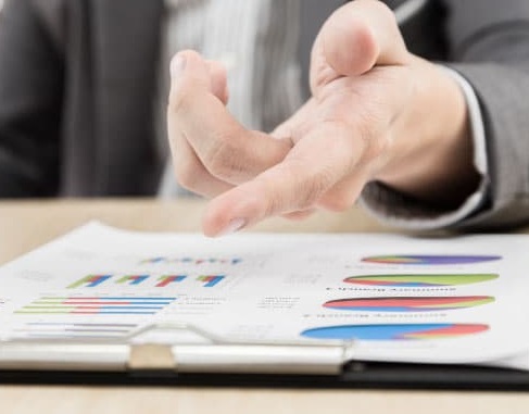 A-evolucao-necessaria-transformar-o-contact-center-em-um-customer-engagement-center-cec-televendas-cobranca A-evolucao-necessaria-transformar-o-contact-center-em-um-customer-engagement-center-cec-televendas-cobranca