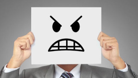 Clientes-dificeis-4-dicas-para-lidar-com-eles-televendas-cobranca