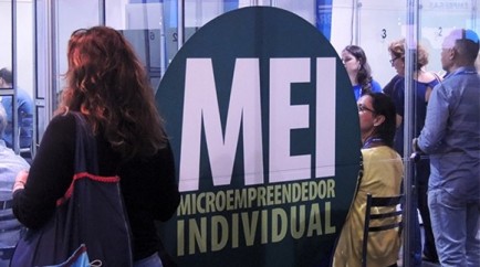 Mais-de-3-7-milhoes-de-meis-estao-inadimplentes-ou-inativos-televendas-cobranca-oficial