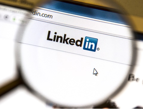 Dez-regras-para-se-apresentar-no-perfil-do-linkedin-televendas-cobranca