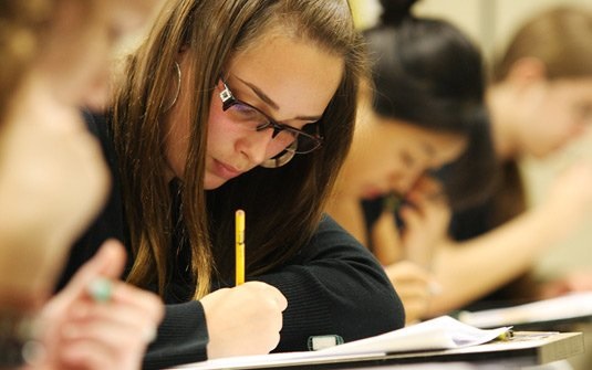 Fies-tem-inadimplencia-em-49-8-dos-contratos-em-fase-de-pagamento-televendas-cobranca-oficial Fies-tem-inadimplencia-em-49-8-dos-contratos-em-fase-de-pagamento-televendas-cobranca-oficial