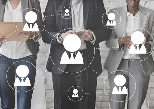 Tinder-das-vagas-emprego-usa-algoritmo-para-criar-encontro-perfeito-televendas-cobranca Tinder-das-vagas-emprego-usa-algoritmo-para-criar-encontro-perfeito-televendas-cobranca