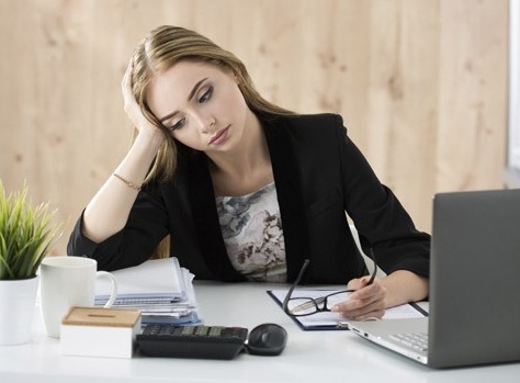 O-auge-da-carreira-e-mesmo-solitario-televendas-cobranca