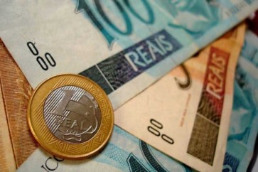 Projeto-que-autoriza-venda-de-divida-ativa-dos-governos-aos-bancos-tem-pedido-de-analise-com-urgencia-retirado-televendas-cobranca