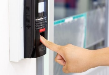 Controle-eletronico-de-ponto-nas-empresas-e-obrigatorio-televendas-cobranca