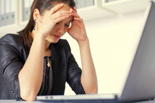 Os-10-piores-erros-que-um-profissional-pode-cometer-agora-televendas-cobranca