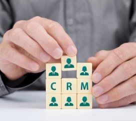 Como-implementar-os-principios-do-crm-na-rotina-da-equipe-de-vendas-televendas-cobranca