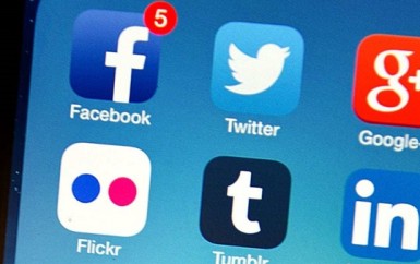 Presenca-online-4-vendedores-para-sua-empresa-vender-mais-televendas-cobranca